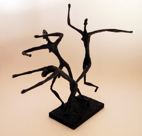 Women Terrified — Trevor Tennant — Plaster on wire armature sculpture (1965)